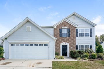 4716 Triple Creek Dr Raleigh, NC 27616